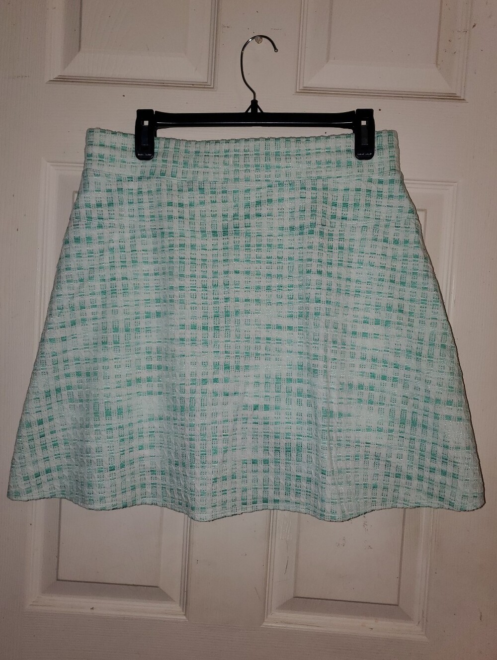 T by Talbots Everyday Stretch Skort in Green and White Plaid - Picture 4 of 10
